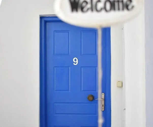 Hotel Martinos Studios, Merihas Port 2*