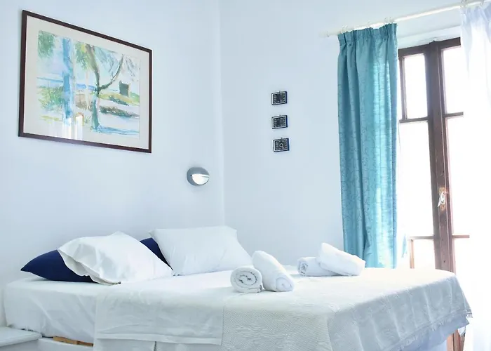 Martinos Studios, Merihas Port