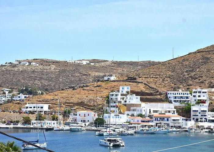 Martinos Studios, Merihas Port 2* Κύθνος