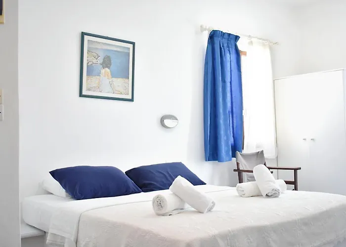 Martinos Studios, Merihas Port